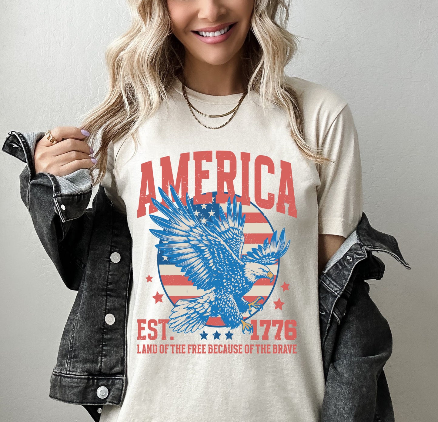 American Land Of The Free Patriotic Bow Tee, USA Americana Shirt, 4th Of July American Unisex Novelty T-Shirt