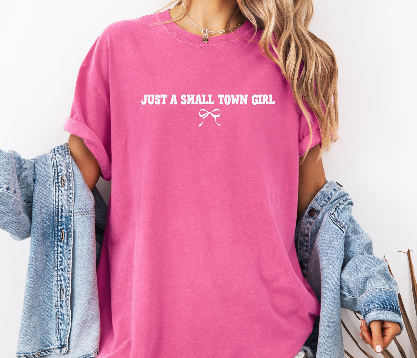 Just A Small Town Girl Comfort Colors® Shirt – Minimalist Country Graphic Tee, Southern Style Gift for Her, Country Music Concert T-shirt