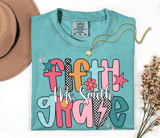 Custom Fifth Grade Teacher Shirt, Comfort Colors® 5th Grade Teacher T-Shirt, Back To School Tee, Personalized Retro Teacher Group Shirts