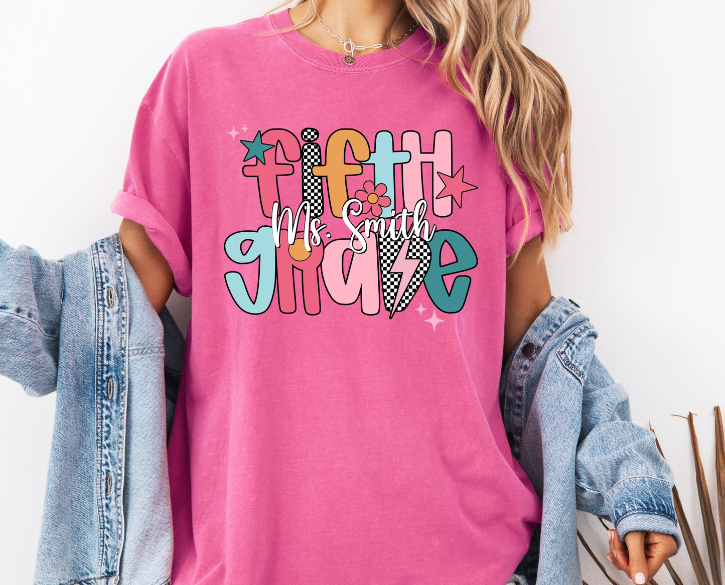 Custom Fifth Grade Teacher Shirt, Comfort Colors® 5th Grade Teacher T-Shirt, Back To School Tee, Personalized Retro Teacher Group Shirts
