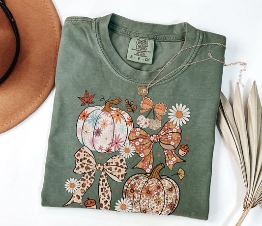 Floral Pumpkin Patch Fall Comfort Colors® T-shirt, Trendy Autumn Tee, Coquette Bow Pumpkins