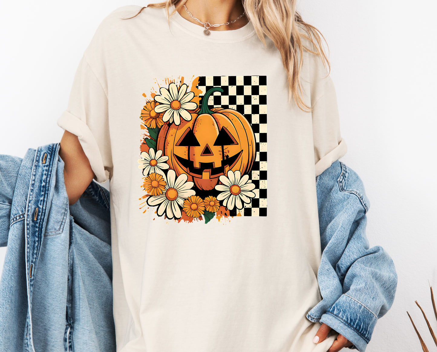 Floral Pumpkin Comfort Colors® T-shirt, Cute Daisy Halloween Tee, Fall Autumn Pumpkin Shirt