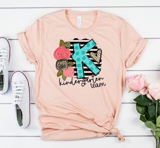 Kinder Team Back To School Kindergarten Teacher Novelty T-Shirt