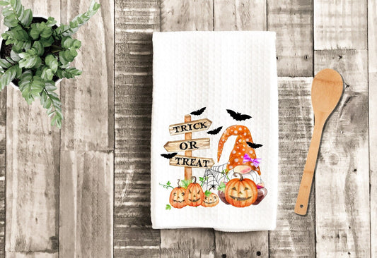 Trick Or Treat Gnome Dish Towel - Fall Halloween Cute Ghost Tea Towel Kitchen Decor - New Home Gift Farm Decorations house Towel