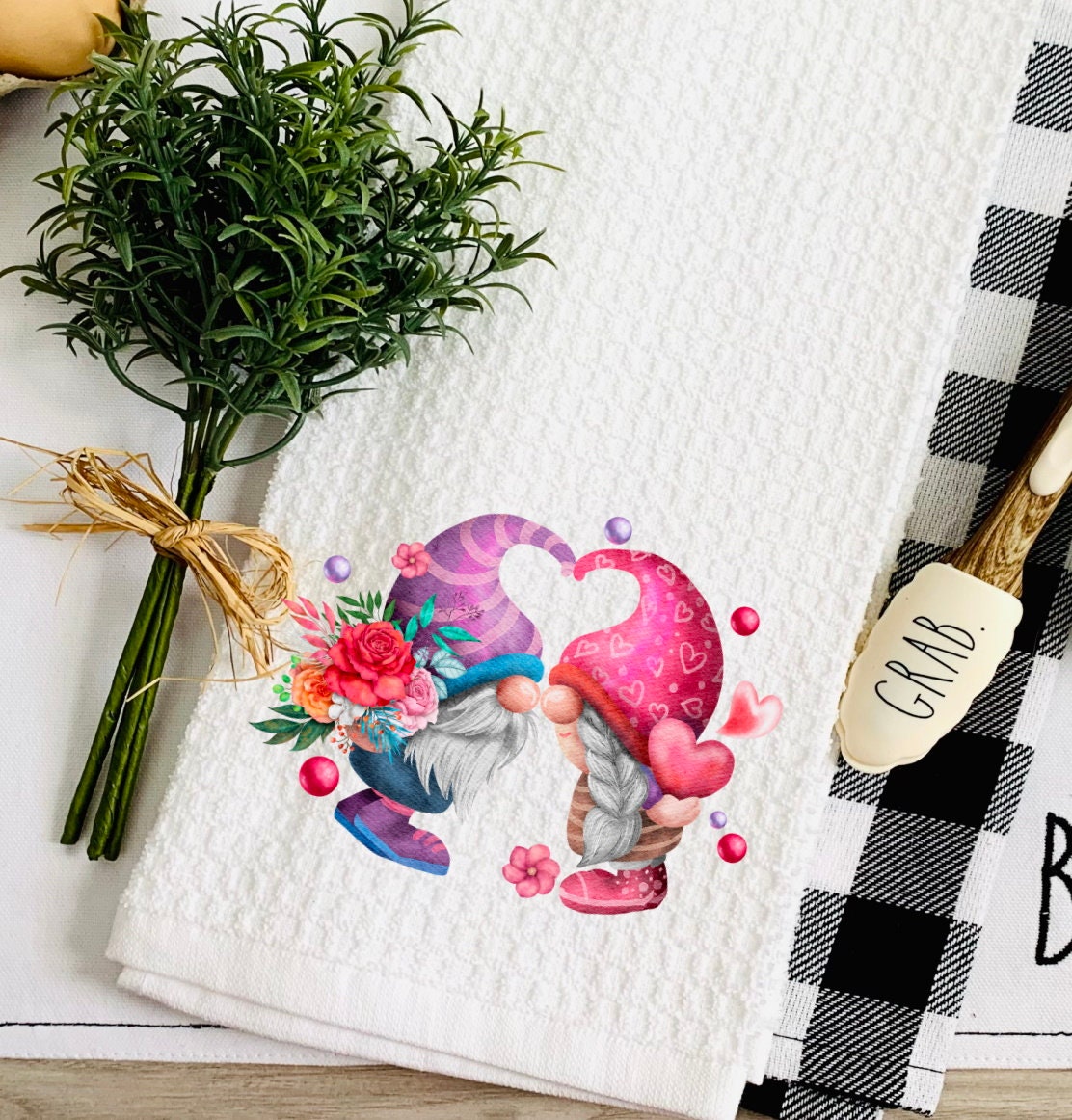Love Gnomes Tea Dish Towel - Valentine's Day Gnome Towel Kitchen Décor - Housewarming Farm Decorations house Towel
