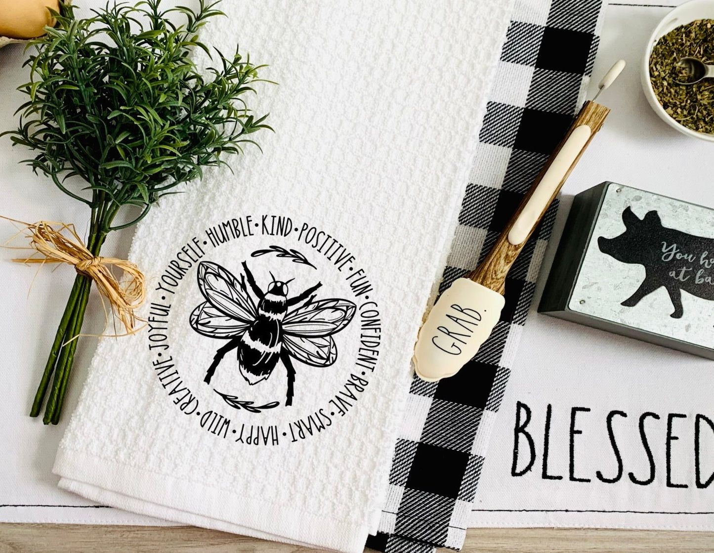 Bee Kind Tea Dish Towel - Bee Sayings Be Kind Tea Towel Kitchen Décor - Farm Decorations house Towel