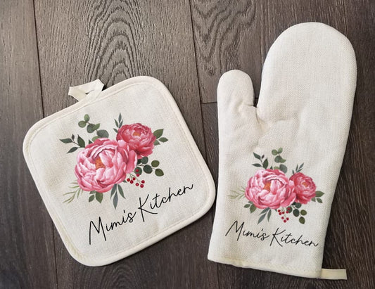 Floral Personalized Oven Mitt & Pot Holder Set, Flowers Grandma Gift Set Personalized Oven Mitts, Gifts for Mom, Gift for Aunt, Hostess Gift