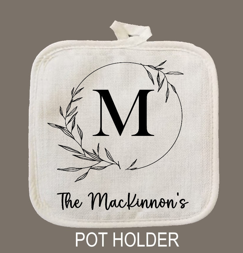 Monogram Leaf Oven Mitt & Pot Holder Set, Personalized Gift Set Wedding Bridal Shower Oven Mitts, Mother's Day, Custom Kitchen Set
