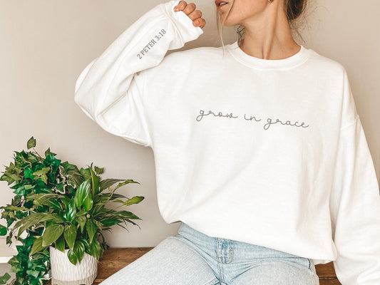 Grow In Grace Bible Verse Sleeve Crewneck Sweatshirt, Bible Quote Faith Christian Long Sleeve Shirt Sweatshirt