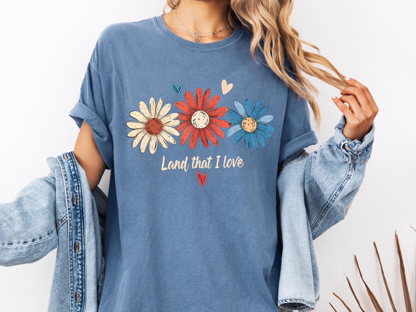 Land That I Love Comfort Colors® Daisy T-shirt, Cute Trendy Graphic Tee For Woman, 4th of July, Memorial Day