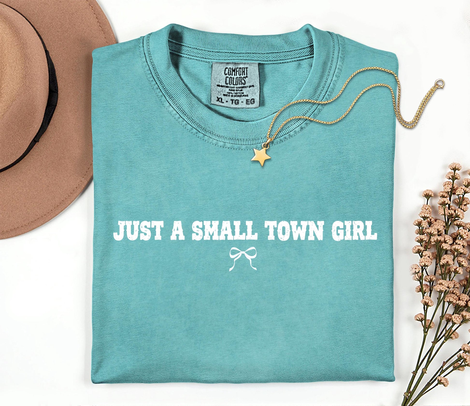 Just A Small Town Girl Comfort Colors® Shirt – Minimalist Country Graphic Tee, Southern Style Gift for Her, Country Music Concert T-shirt