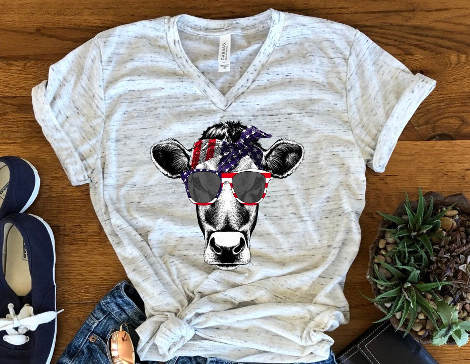 USA Patriotic Cow Heifer Americana American Pride Unisex V Neck Graphic Tee T-Shirt