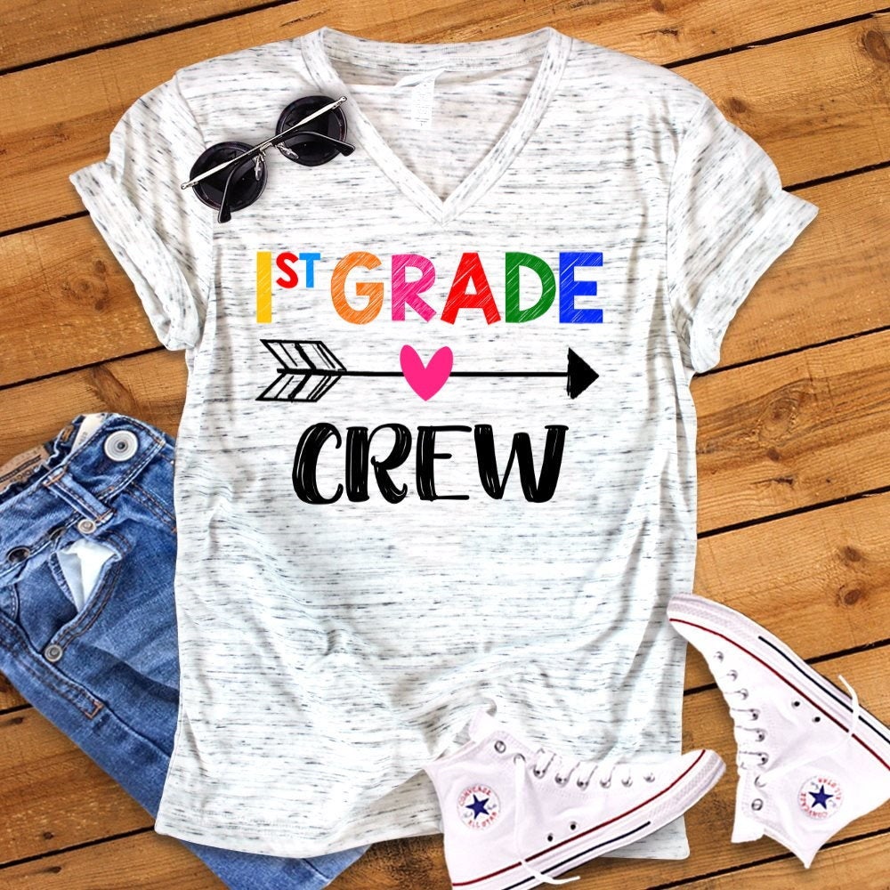 1st Grade Crew Back To School First Grade Teacher Novelty Graphic Unisex V Neck Graphic Tee T-Shirt