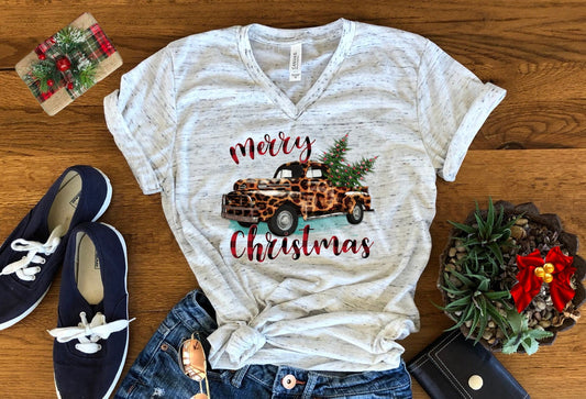 Merry Christmas Leopard Print Old Vintage Truck Christmas Tree Bella Unisex V Neck T-Shirt