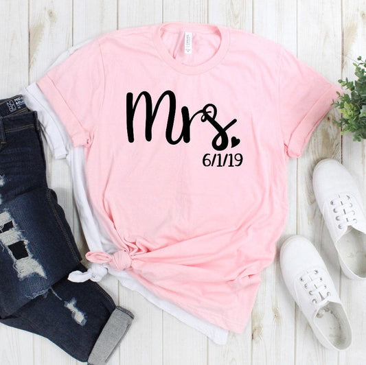 Mrs Bride Shirt Wedding Date Engagement Just Married New Bride Bella Novelty T-shirt Tee