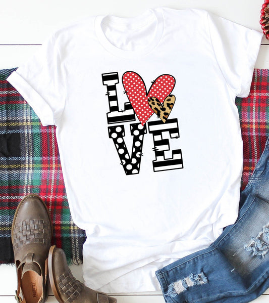 Valentines Love Stacked Leopard Hearts Valentine&#39;s Day Bella Novelty T-Shirt