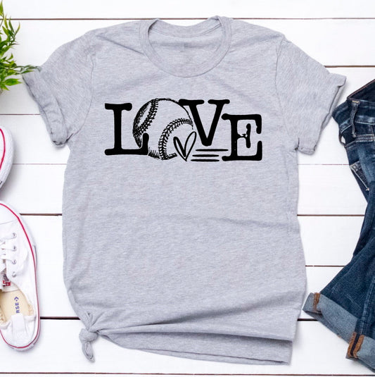 Love Baseball Heart, Sports Baseball Mom Novelty T-shirt Tee