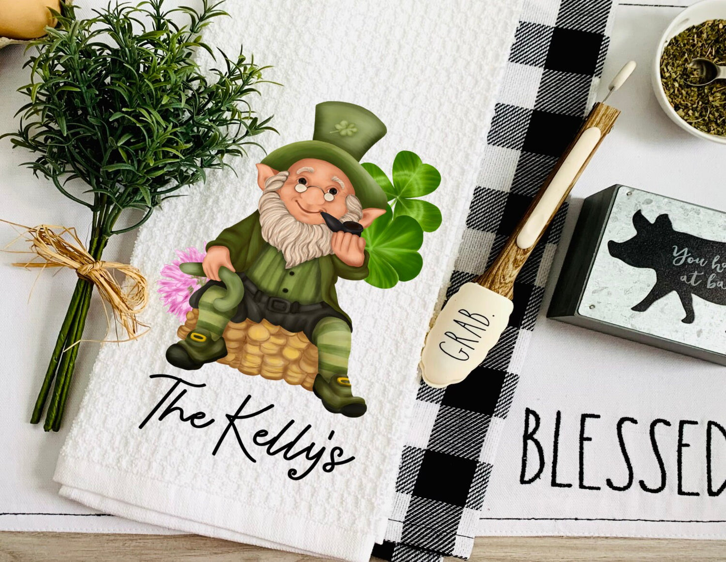 St. Patrick's Day Leprechaun Personalized Dish Towel - Shamrock Tea Towel Kitchen Décor - New Home Gift Farm Decorations house Decor Towel