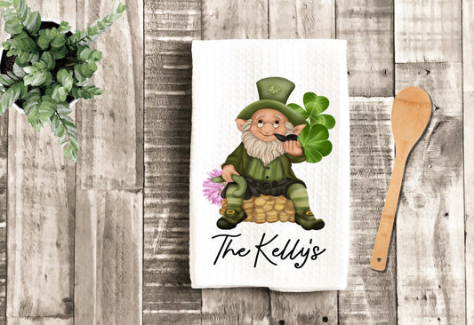 St. Patrick's Day Leprechaun Personalized Dish Towel - Shamrock Tea Towel Kitchen Décor - New Home Gift Farm Decorations house Decor Towel