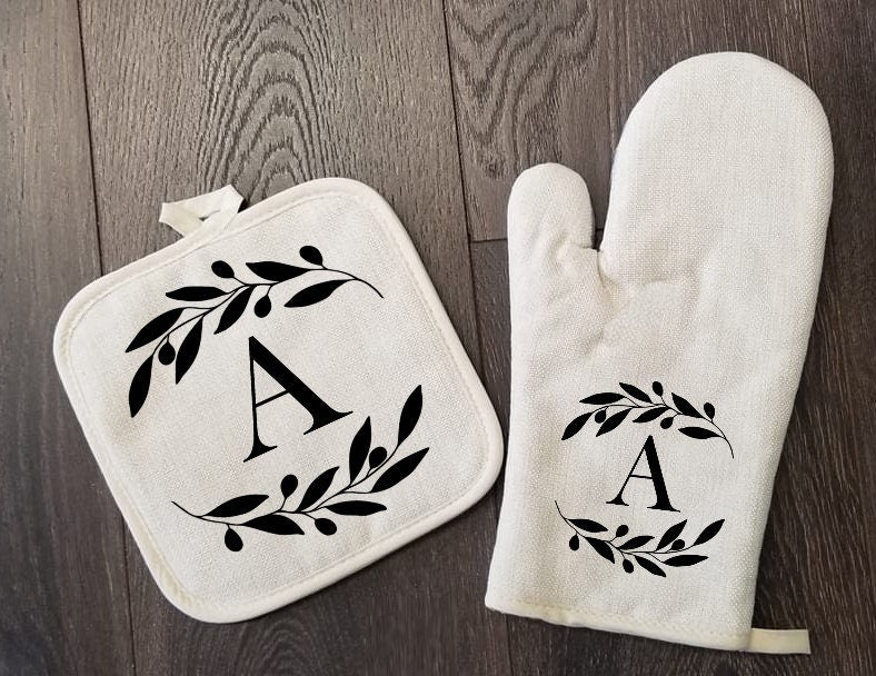 Monogram Olive Branch Oven Mitt & Pot Holder Set, Monogram Gift Set Wedding Bridal Shower Oven Mitts, Mother's Day, Camping RV