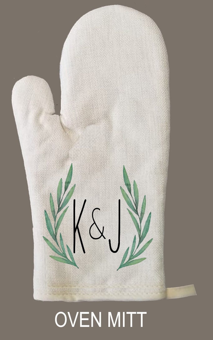 Personalized Oven Mitt & Pot Holder Set, Greenery Leaf Initial Gift Set Personalized Oven Mitts, Mom's Kitchen, Mimi's Kitchen Camping RV