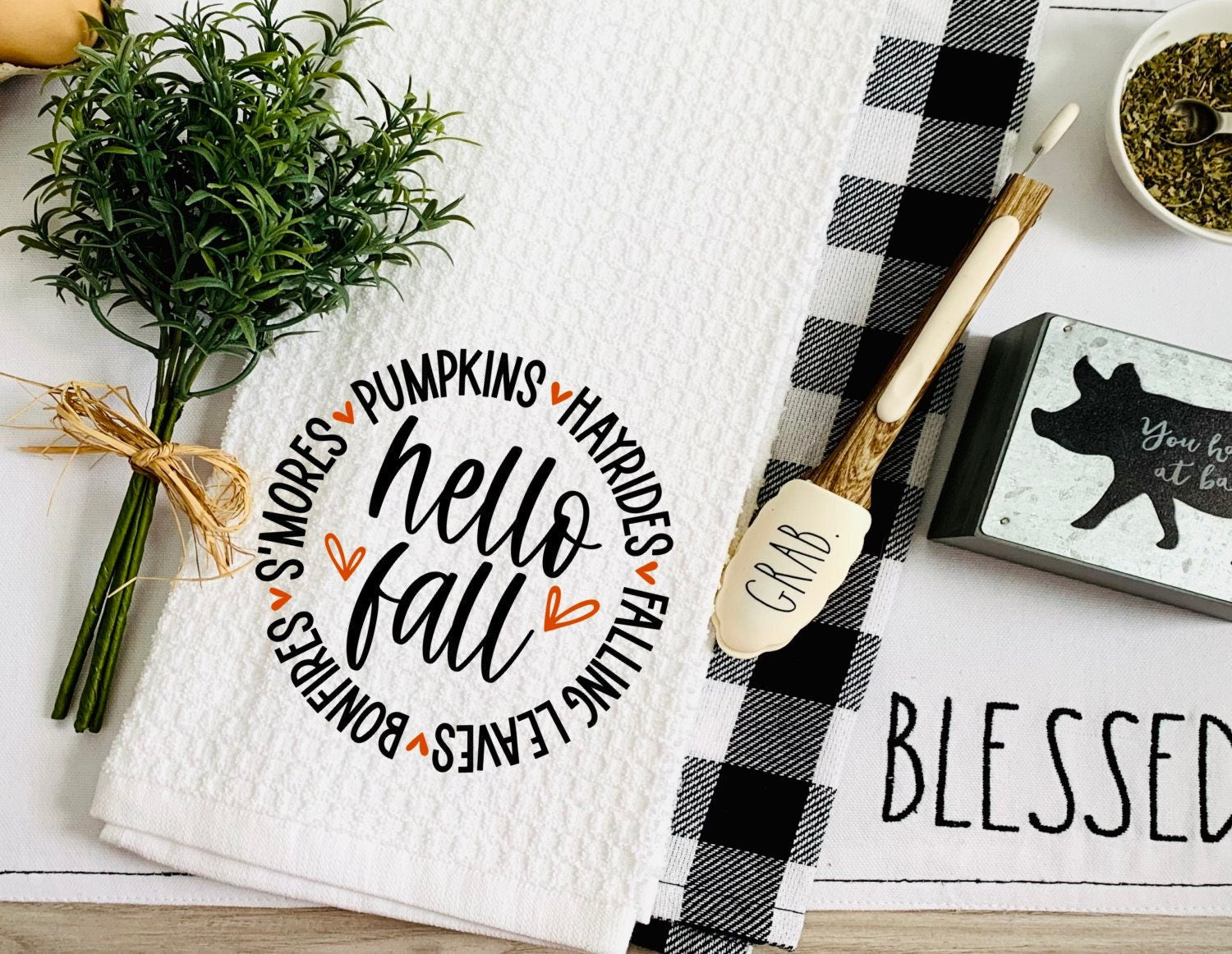 Hello Fall Dish Towel - Fall Sayings Thanksgiving Tea Towel Kitchen Decor - New Home Gift Farm Decorations house Towel