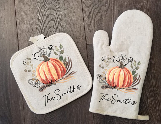 Personalized Fall Pumpkin Oven Mitt & Pot Holder Set, Thanksgiving Gift Set Hand Drawn Whisk Spoon Oven Mitts, Gifts for Mom