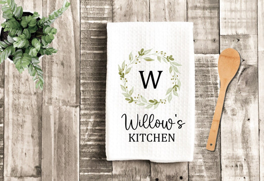 Personalized Green Leaf Towel Tea Dish Towel - Monogram Wreath Tea Towel Kitchen Décor - Housewarming Farm Decorations house Towel