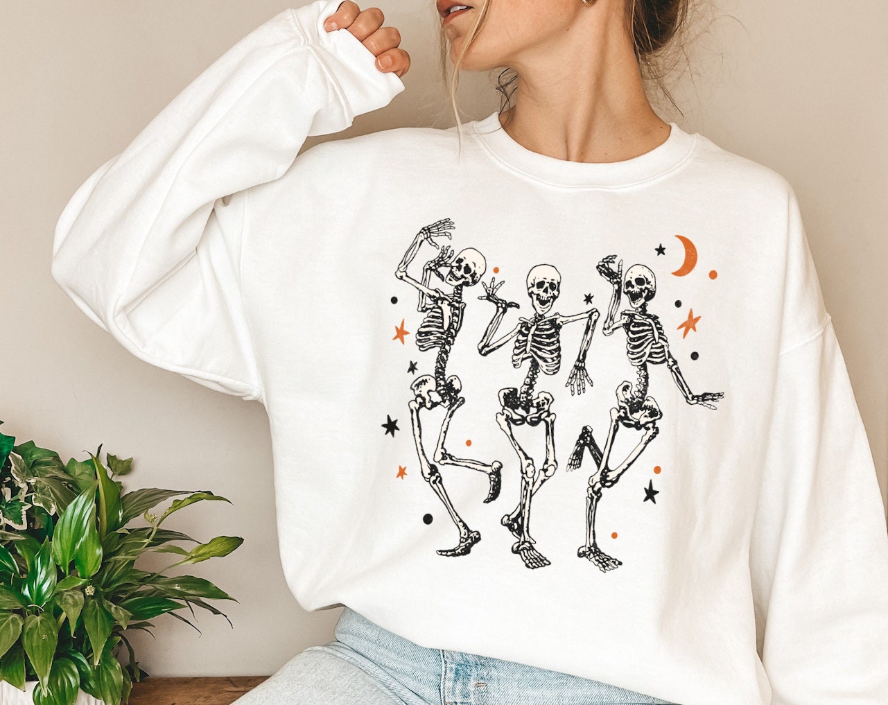 Dancing Skeletons Crewneck Sweatshirt, Halloween Fall Mom Long-sleeved Shirt Sweatshirt