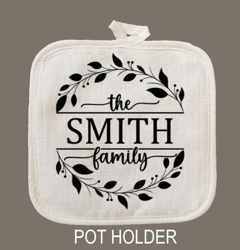 Personalized Family Oven Mitt & Pot Holder Set, Gift Set Wedding Bridal Shower Oven Mitts, Mother's Day, Custom Kitchen Set